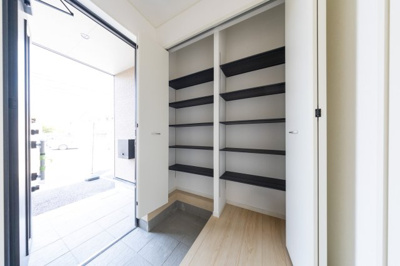 【バルコニー】 | 鈴鹿市桜島町7丁目《7号棟》 | 同施工会社・同仕様イメージ