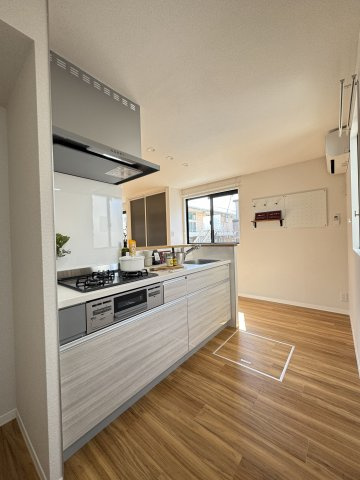 Merry Creekのキッチン|家具等は撤去しております