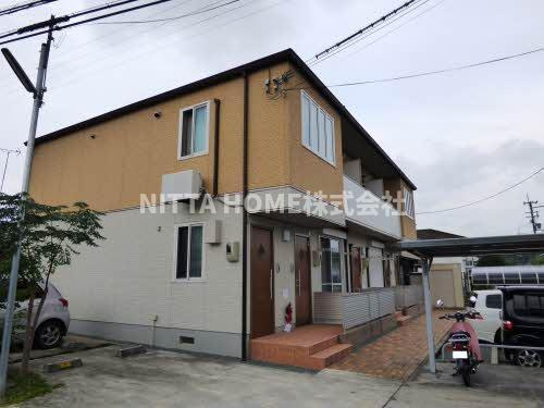 カーサ・ドマーニの外観|駐車場１台無料◎防音床を採用しています◇