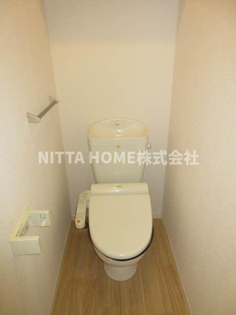 カーサ・ドマーニのトイレ|温水洗浄付きのトイレです☆彡