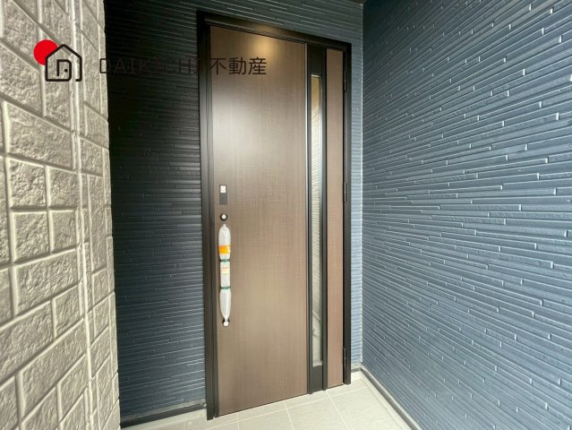 【玄関】 | 久喜市本町2丁目2期　新築戸建　全3棟　3号棟