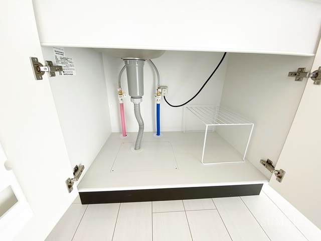 Y’ｓ Court Akabaneのキッチン|キッチン下収納です♪