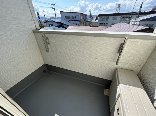 ヒューマンスクエア月が丘のバルコニー