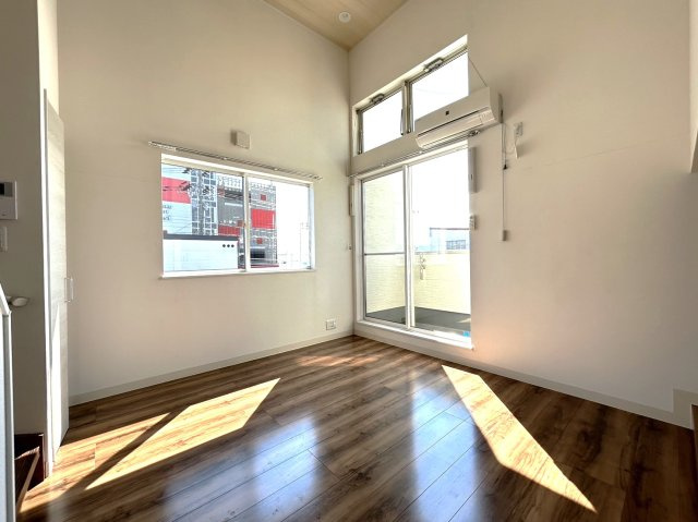 ヒューマンスクエア月が丘の居間・リビング