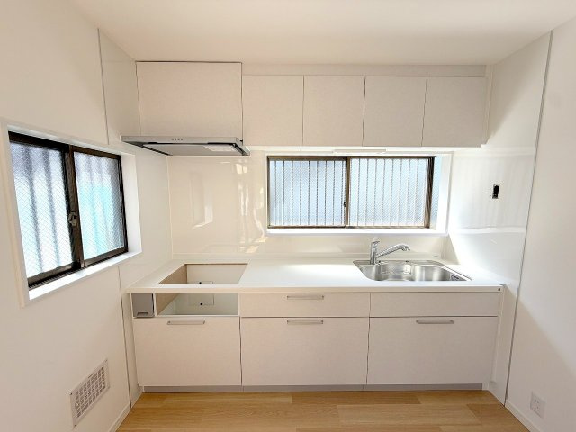 あきる野市二宮東2丁目　中古戸建のキッチン