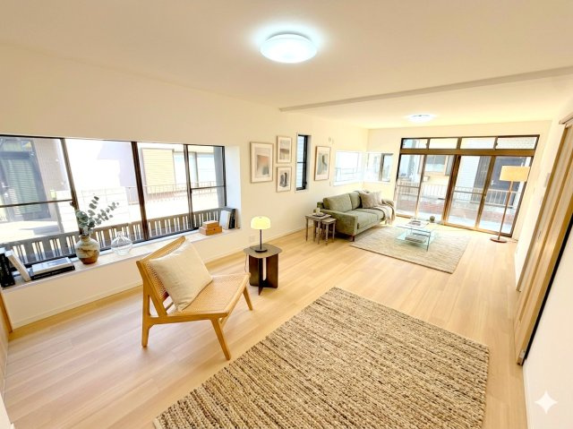 あきる野市二宮東2丁目　中古戸建の居間・リビング|家具はCGイメージです。