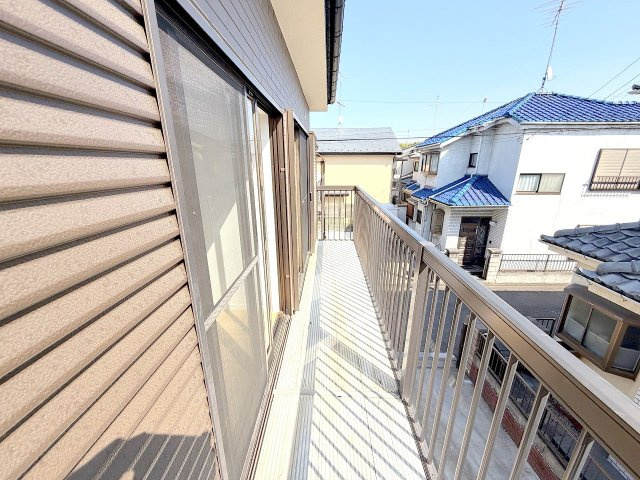 あきる野市二宮東2丁目　中古戸建のバルコニー