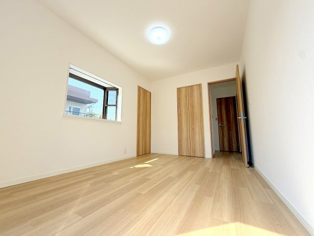 あきる野市二宮東2丁目　中古戸建の洋室