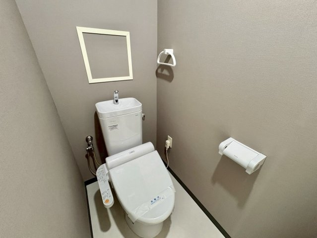 伏見日光ハイツ2号棟