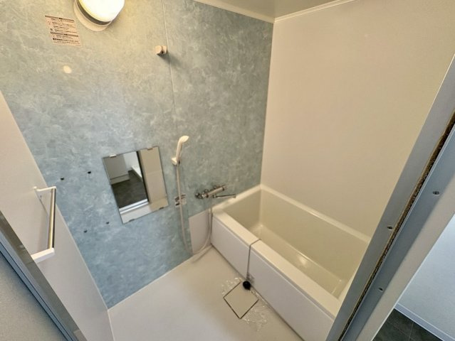 伏見日光ハイツ2号棟