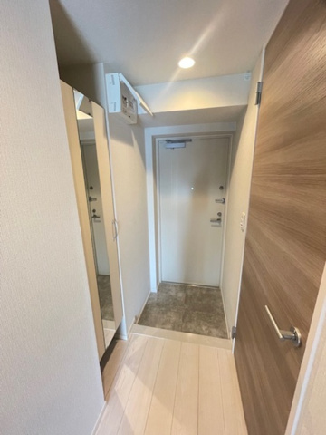 ロイジェント扇橋の玄関