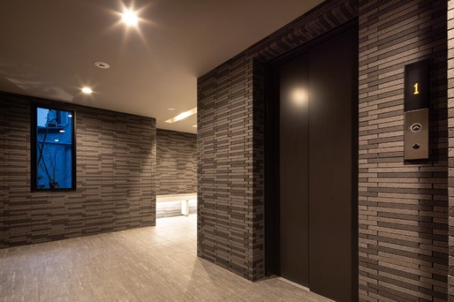 ロイジェント扇橋のロビー