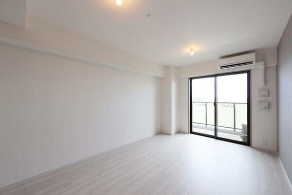 パークアクシス名古屋山王一丁目の居間・リビング