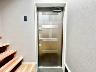 【玄関】 | 西住之江２丁目　中古テラスハウス