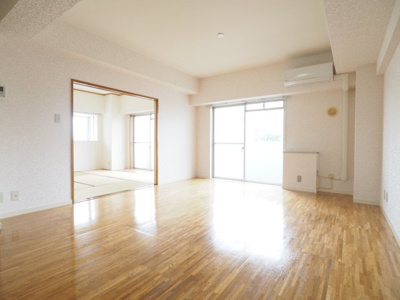 【居間・リビング】 | バードタウン３番館