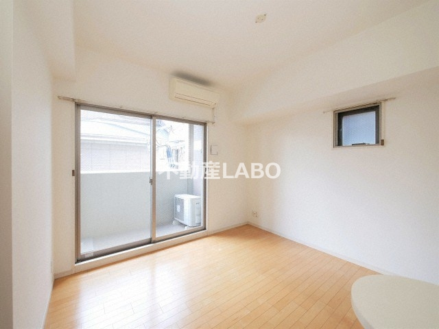 セイワパレス夕陽丘の居間・リビング