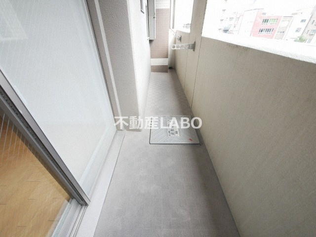 セイワパレス夕陽丘のバルコニー