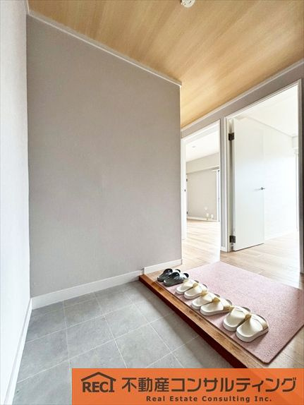 ルミエール青木の玄関