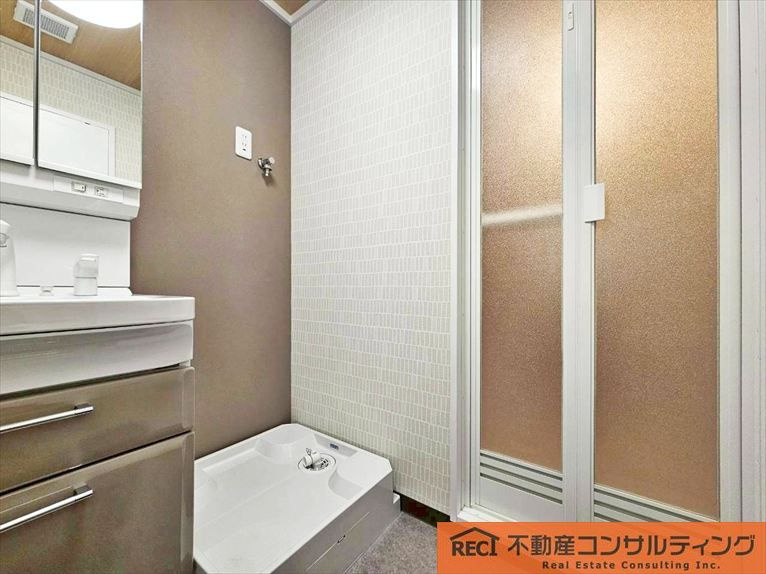 ルミエール青木の独立洗面台