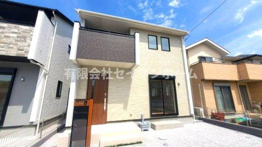 熊谷市赤城町1丁目　太陽光発電付きオール電化新築住宅の外観