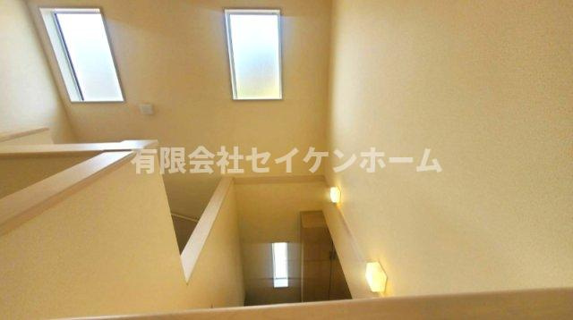 熊谷市赤城町1丁目　太陽光発電付きオール電化新築住宅のその他