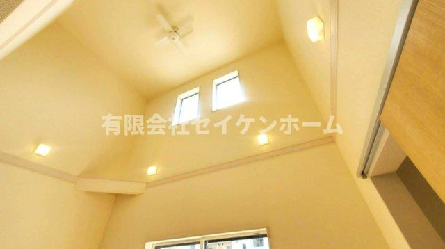 熊谷市赤城町1丁目　太陽光発電付きオール電化新築住宅のその他