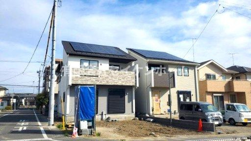 熊谷市赤城町1丁目　太陽光発電付きオール電化新築住宅の前面道路含む現地写真