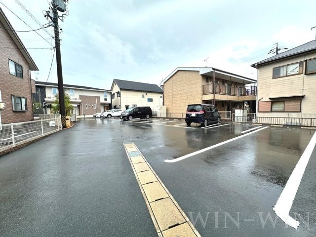 サンループ煌の駐車場