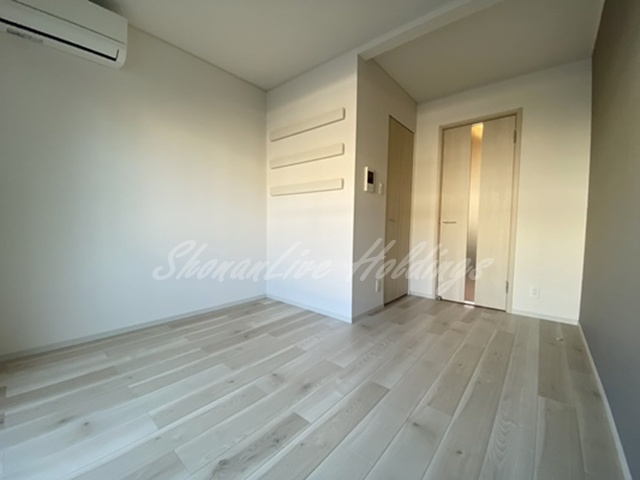 ハマコートⅥの寝室|落ち着いた雰囲気の洋室♪