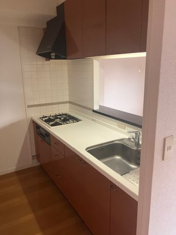 アーサー久留米グランセのキッチン|同物件、別部屋写真
※現況を優先します。