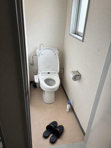 ６６５２５　岐阜市西野町六丁目北町事業用のトイレ