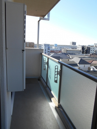 グランパルク小金井のバルコニー|別部屋の写真です