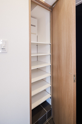 シューズボックス