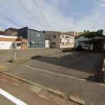 四谷３丁目　売住宅の前面道路含む現地写真