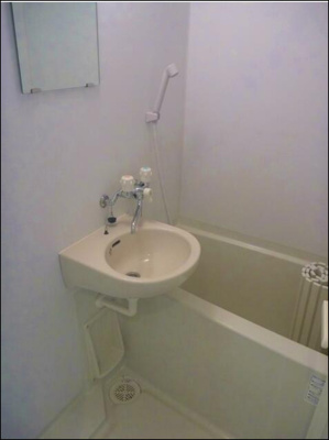 【浴室】 | ティーリーフ横浜レジーナ