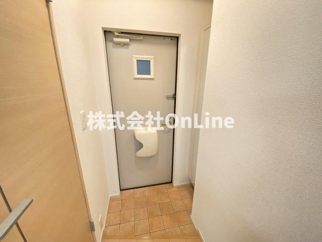 トレーデの玄関