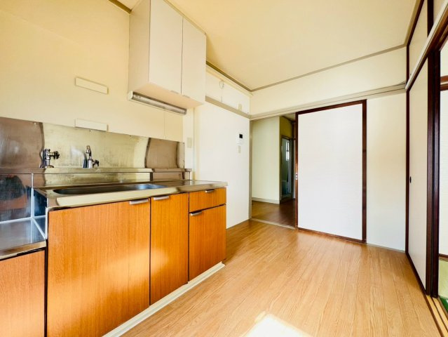 東垂水(1・2)4号棟の居間・リビング