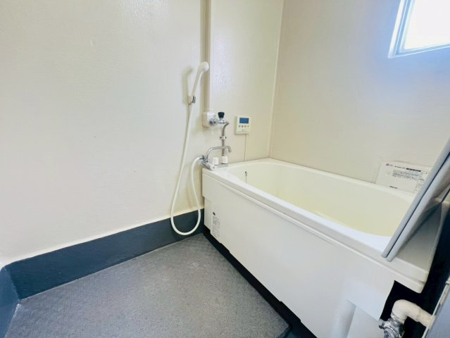 東垂水(1・2)4号棟の浴室