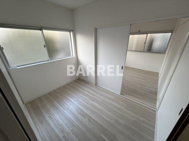 六反園貸家の子供部屋