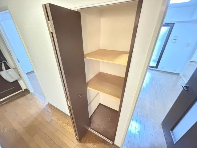 グランツ新大阪の収納