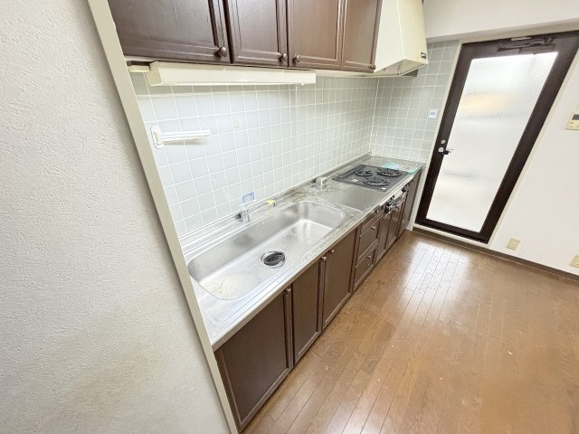 グランツ新大阪のキッチン