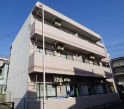 コーポ三田の外観