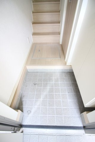 フェリセス・コヒナタの玄関|※別室参考写真です。