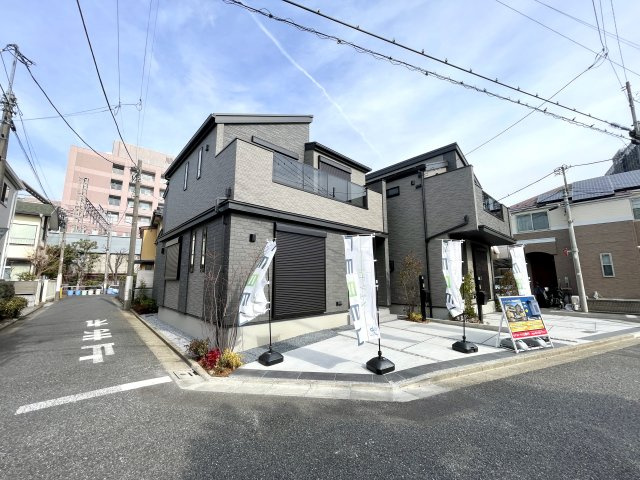 練馬区石神井町1丁目　南西角地　上質×機能的なデザイン邸宅の外観|2026年2月撮影