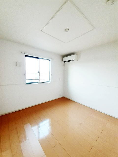 ルミナス・Ｍの寝室