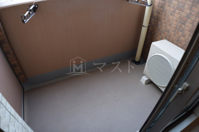 プレサンス難波南アーバニッシュのバルコニー