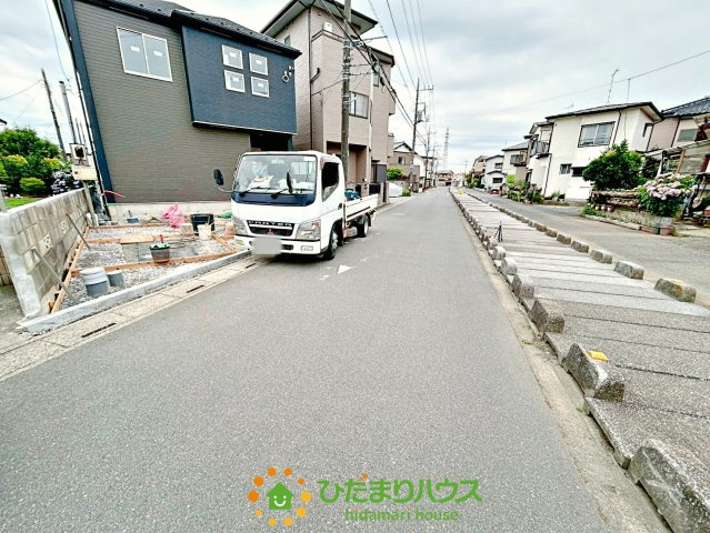杉戸町清地3期　新築一戸建て　グラファーレの前面道路含む現地写真|2026/05/19　撮影