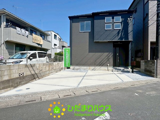 杉戸町清地3期　新築一戸建て　グラファーレの駐車場