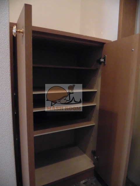 エスコート中野大和町