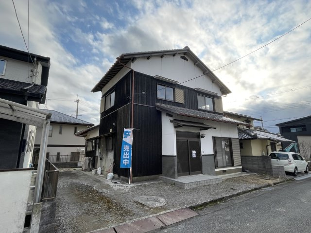 丹波篠山市東岡屋の中古一戸建の外観